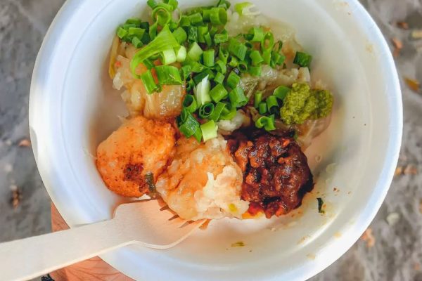 Flavors of Port Louis: Guided Food Tasting Tour with a Local