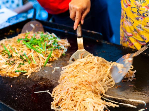 Flavors of Bangkok: Guided Food Tasting Tour with a Local