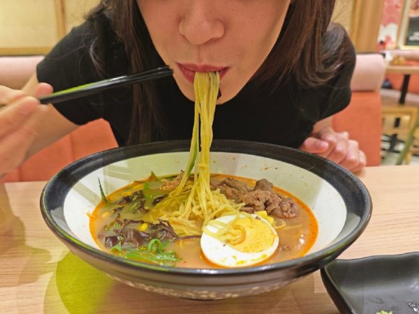 Flavors of Tokyo: Guided Food Tasting Tour with a Local