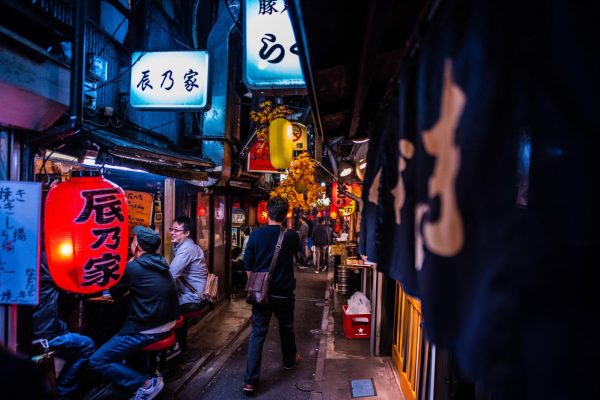 Tokyo Neon Nights: Guided Nightlife Walking Experience