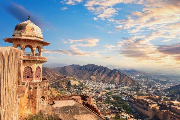 Jaipur Heritage Trail: Forts and Palaces Guided Full Day Tour
