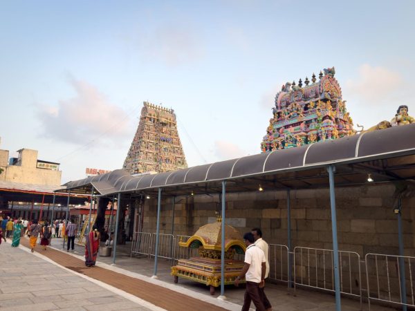 Explore Old Chennai City: Guided Walking Tour on Foot